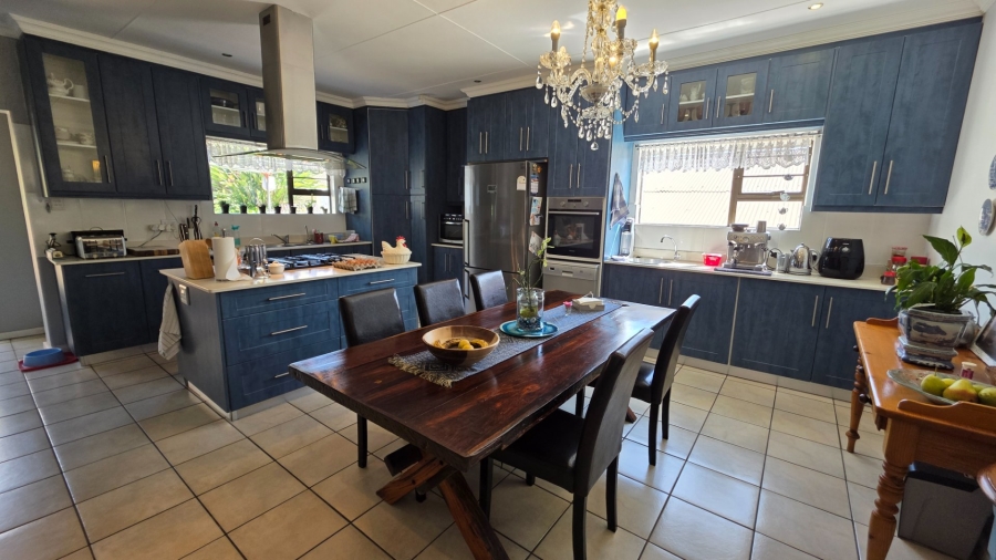 3 Bedroom Property for Sale in De Bakke Western Cape